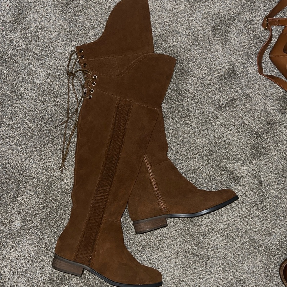 SBICCA Suede Over-the-Knee Boots Size: 7.5  
Condition: New (without tags)